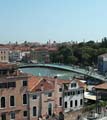 Вид на мост в Венеции