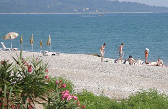 Пляжи в Абхазии