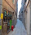 Узкие улицы Венеции